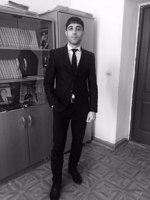 İcra Hakimiyyətində meyiti tapılan məmurun FOTOLARI