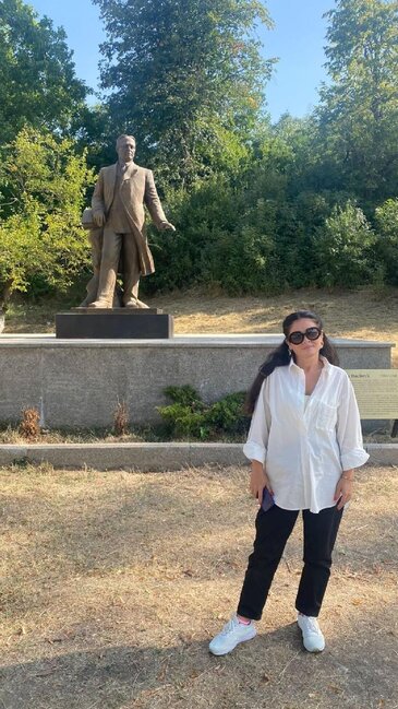 Elnarənin həyat yoldaşı ilə Şuşa gəzintisi - Fotolar