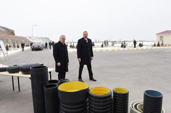 Prezident Naxçıvan ordusunun yeni hərbi texnikasına baxdı - FOTOLAR