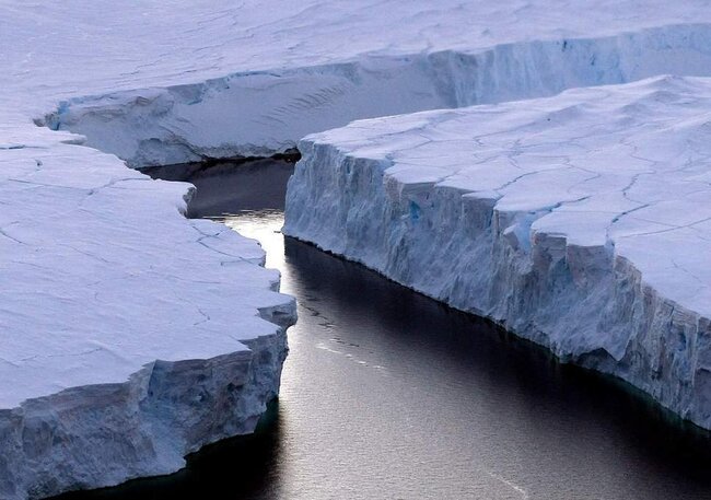 Kosmosdan çəkilən fotolar HƏYƏCAN DOĞURDU: 2060-cı ildən sonra.... - FOTO