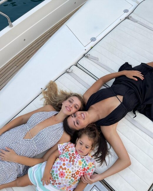 Hande istirahəti üçün 2 milyon ödədi - Fotolar