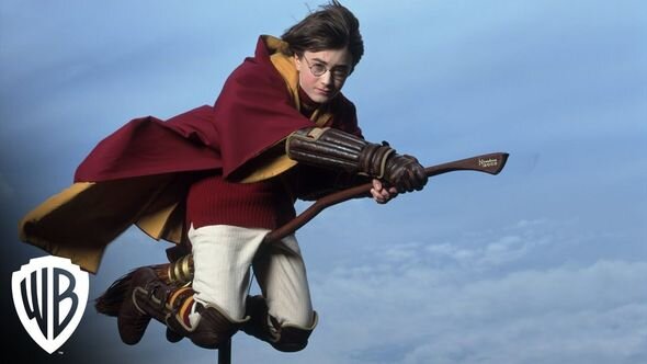 Londonda Harri Potterin abidəsi qoyulub - FOTO