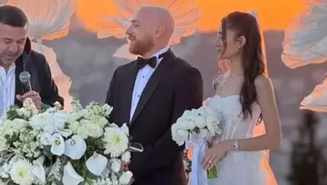 "Havuç" evləndi - FOTO