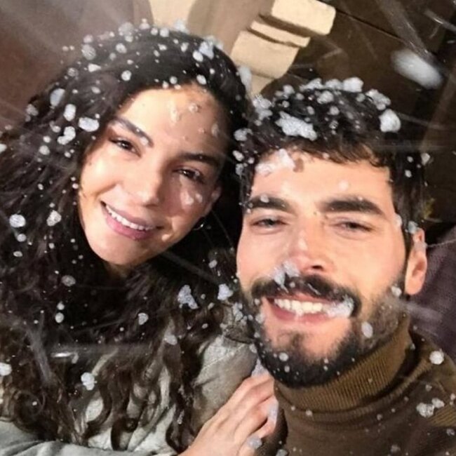 Reyyanın Miranı öpdüyü görüntülər YAYILDI - FOTO
