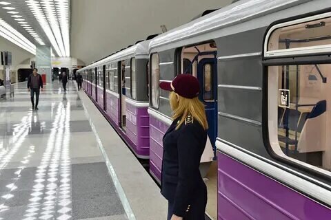 Bakı metrosunda cibgir peyda oldu: Qadınların telefonlarını oğurlayır