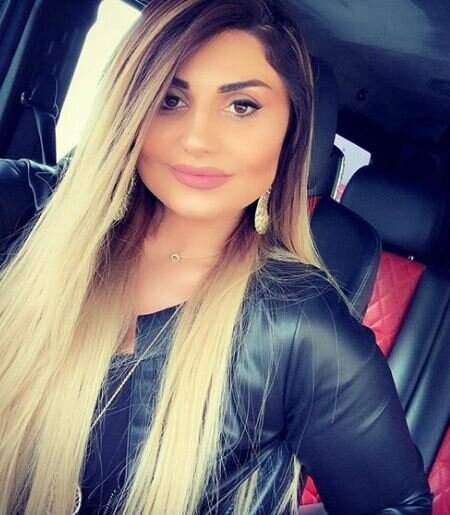 Şəbnəm Tovuzlu üzünü gizlətdiyi 2 yaşlı oğlu Əlinin üzünü göstərdi - VİDEO