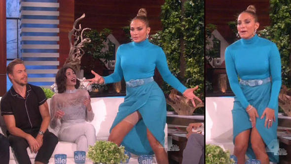 Jennifer Lopez ətəyini qaldırdı, biabır oldu: Sən demə paltarının altından... - FOTOLAR