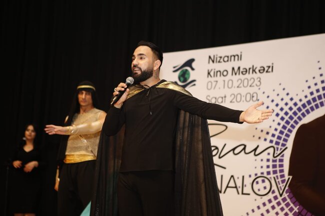 Rəvanın "Təklik" adlı solo konserti keçirildi-FOTOLAR