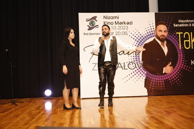 Rəvanın "Təklik" adlı solo konserti keçirildi-FOTOLAR