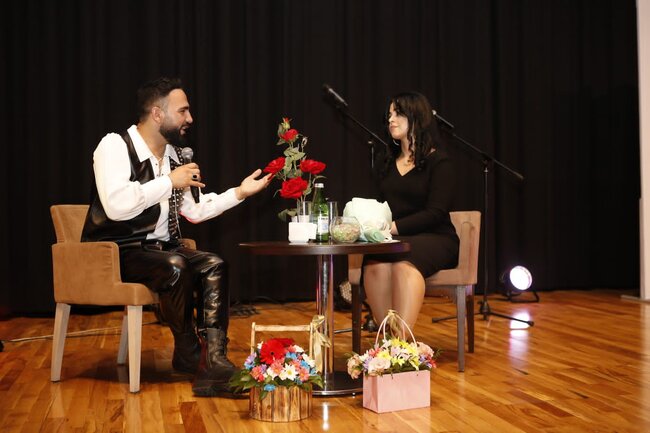 Rəvanın "Təklik" adlı solo konserti keçirildi-FOTOLAR