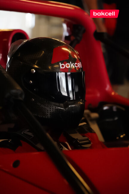 55 nömrəli "Bakcell" avtomobili nüfuzlu sürət yarışında - Video