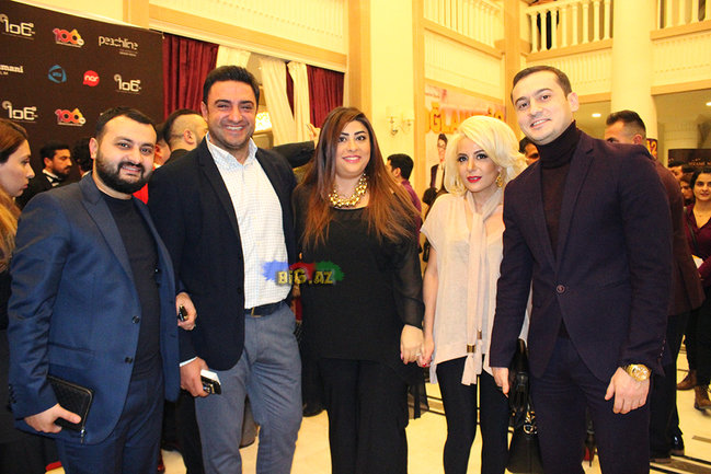 Aparıcı Nəsib həyat yoldaşı ilə ... FOTOLAR