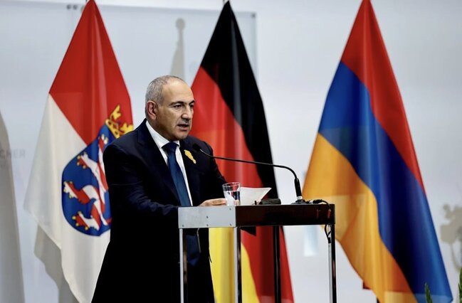 Almaniyanın "sülh" maskası cırıldı: Lazımsız mükafat fonunda Ermənistana dəstək nəyi dəyişir?