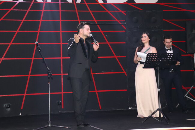 Səhiyyə işçilərinin peşə bayramı münasibətilə möhtəşəm tədbir keçirildi - VİDEO