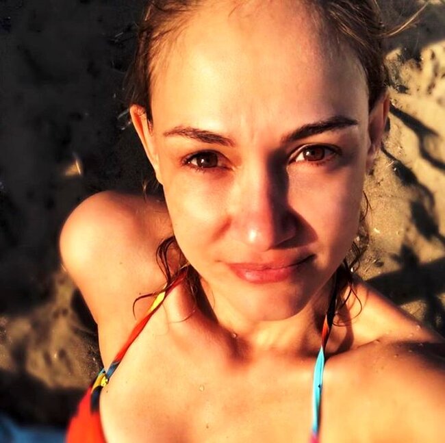 "Yaprak Dökümü"nün "Sedef"i 13 il sonra TANINMAZ HALDA - FOTO-VİDEO