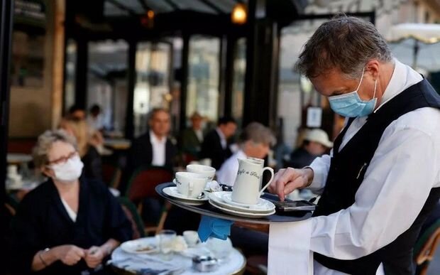 Pandemiya restoranların gəlirlərinə necə təsir edib? - FOTO