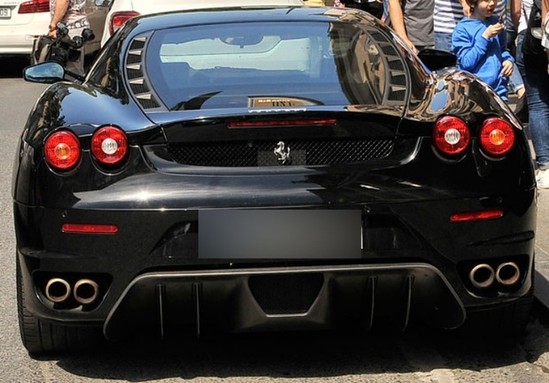 Aktyor 500 min dollarlıq Ferrari ilə "hava atdı" - VİDEO+FOTO