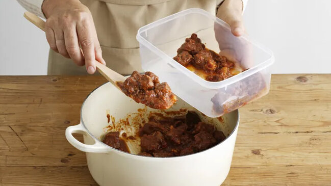 Plastik qabda nələri saxlamaq olmaz? - Ekspertlər 5 məhsul açıqladı