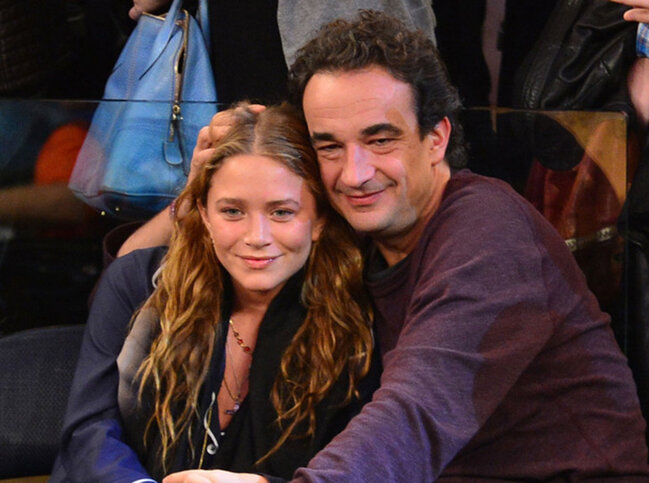 Aralarında böyük yaş fərqi olan məşhur cütlüklər - FOTOLAR