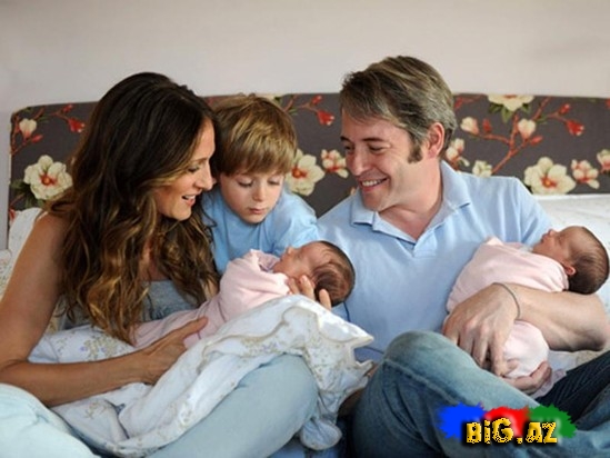 Ulduzların körpələri ilə ilk fotosessiyaları