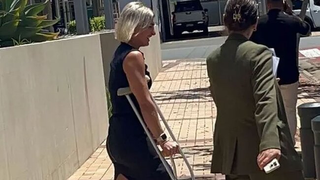 Qandonduran hadisə: Qadın iki itinə təcavüz edib, həmin anları videoya çəkti