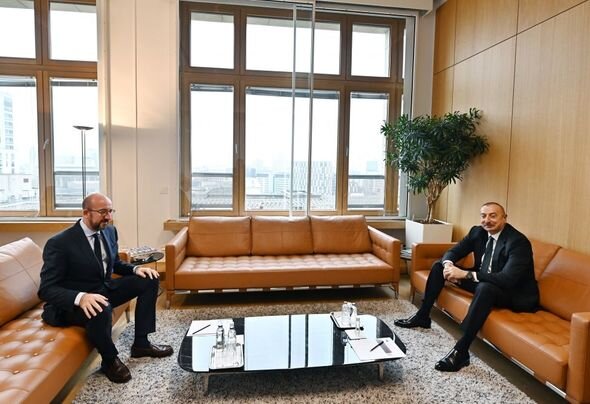 Brüsseldə İlham Əliyev ilə Şarl Mişel arasında görüş olub - FOTO