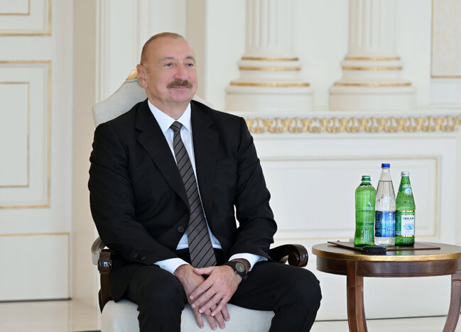 İlham Əliyev Estoniyanın ölkəmizdəki ilk səfirini qəbul etdi - Fotolar - Yenilənib