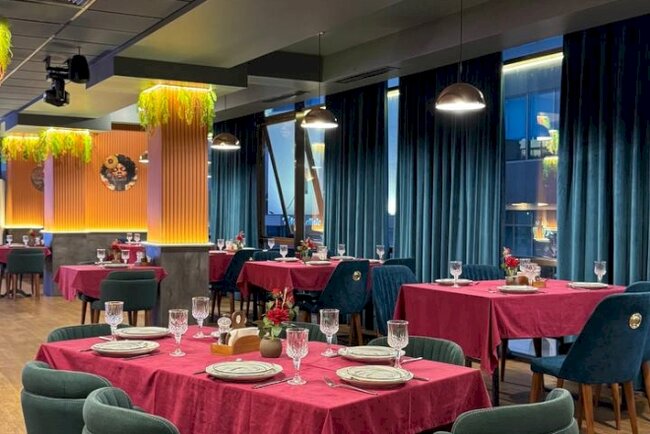 Bakıda yeni açılan möhtəşəm restoran - DOLUNAY sizin yolunuzu gözləyir! - FOTO/VIDEO