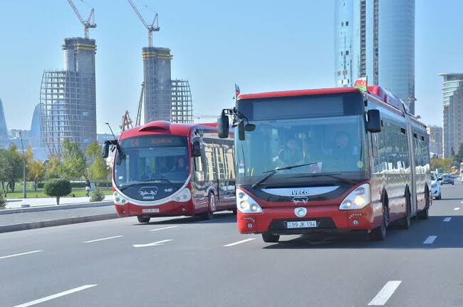 Ötən gün avtobuslara 2 milyon sərnişin minib - Rekord