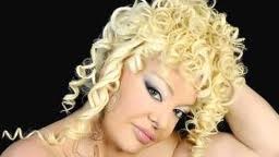 Cəmilənin neçə yaşı olur?