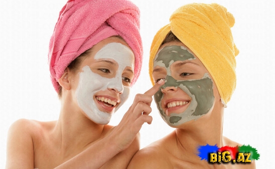 Sızanaqları yox edən MASKA