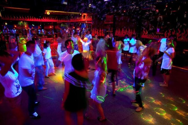 "İnfiniti" və "Extra" gecə klubunun rəhbərliyi həbs edildi - DİN açıqlama yaydı