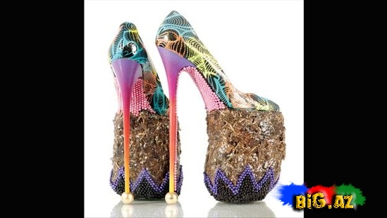 Qeyr-adi ayaqqabılar - FOTO