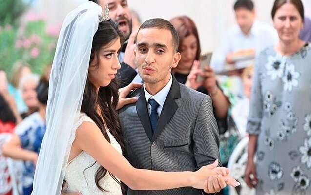 İnternat məktəbində toyu olan Elman və Nazpərinin evindən VİDEO