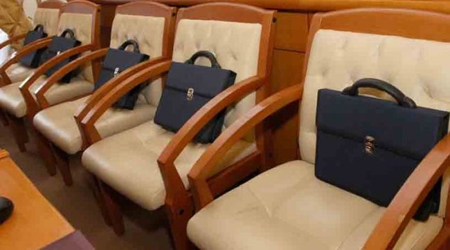 İşsizlərin nəzərinə! - Dövlət qurumunda vakansiya