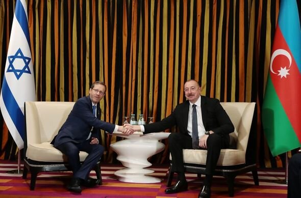 Prezident İlham Əliyev Münhendə israilli həmkarı ilə görüşüb - FOTO