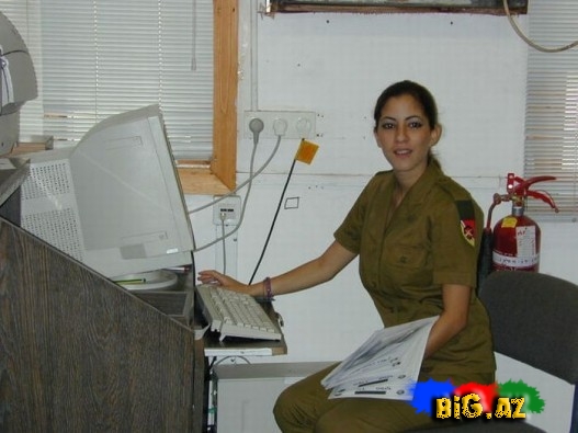 İsrail ordusunda xidmət edən gözəl qızlar - FOTO