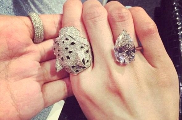 Varlı qızlarının dəbdəbəli həyatı - FOTOLARDA