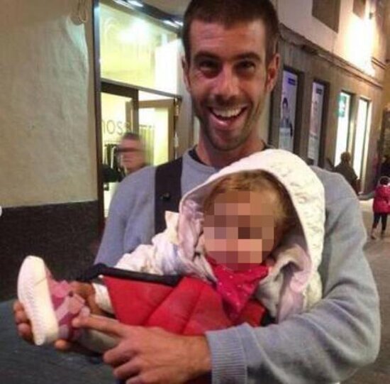 Arvadının xəyanət etdiyini öyrənən kişi qızlarına yuxu dərmanı verib ÖLDÜRDÜ- FOTO