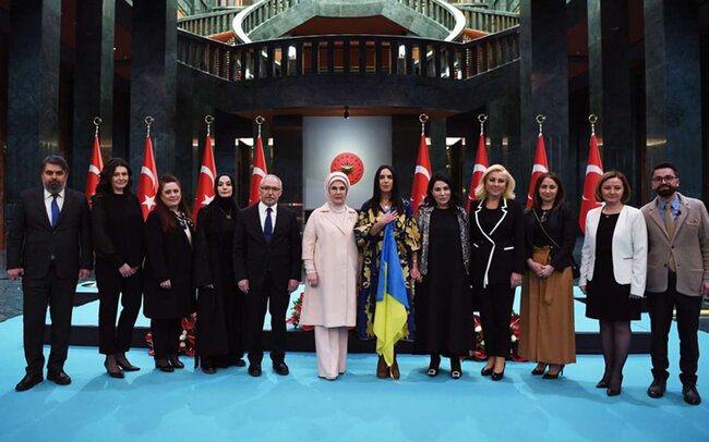 Emine Erdoğanla Jamala görüşdü