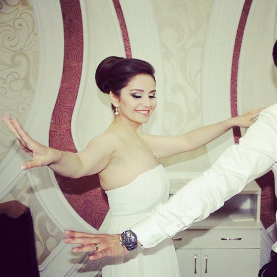 Gizlin evlənən rəqqasə Sevda toy FOTOLARINI paylaşdı