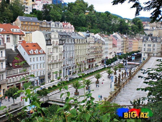 Karlovı Varı: dünyanın ən populyar kurort şəhərini siz də tanıyın - FOTO