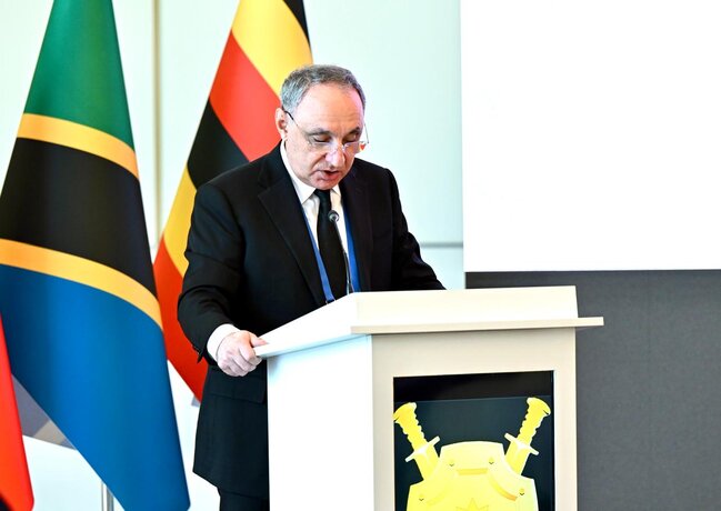 Prezident konfrans iştirakçılarına müraciət ünvanladı