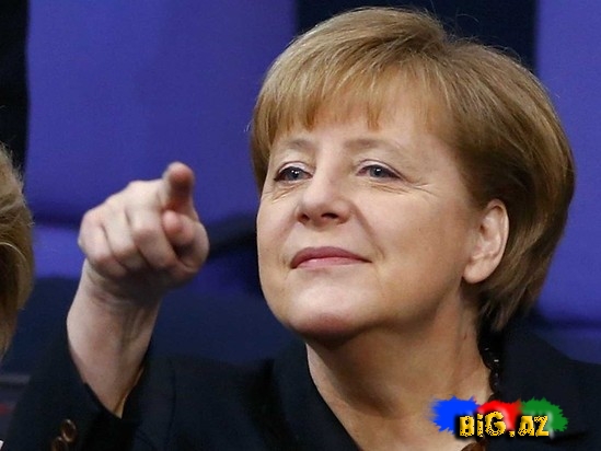 Angela Merkel Rusiyaya qarşı sanksiyaları uzatmağa çağırıb