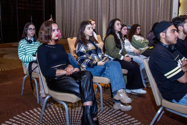 "Yeni media mühiti və rəqəmsal kommunikasiya" mövzusunda "MEDİA talks" açıq seminarı keçirildi