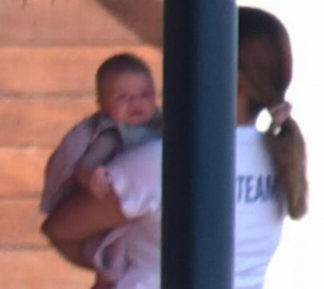 Kıvançın yeni doğulan oğlunun ilk fotoları