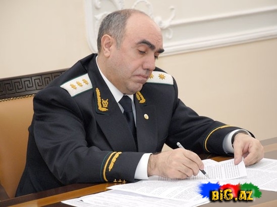 Zakir Qaralov kadrlar idarəsinin rəisini dəyişdi
