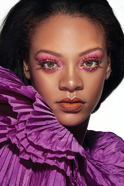 Rihannadan rəngarəng fotosessiya