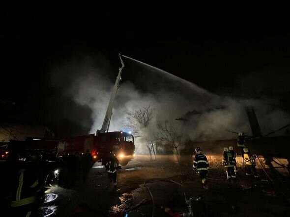 Bakıdakı güclü yanğınla bağlı RƏSMİ MƏLUMAT - YENİLƏNİB + FOTO