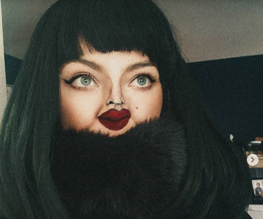 YENİ TREND: Burunda dodaqlar və 